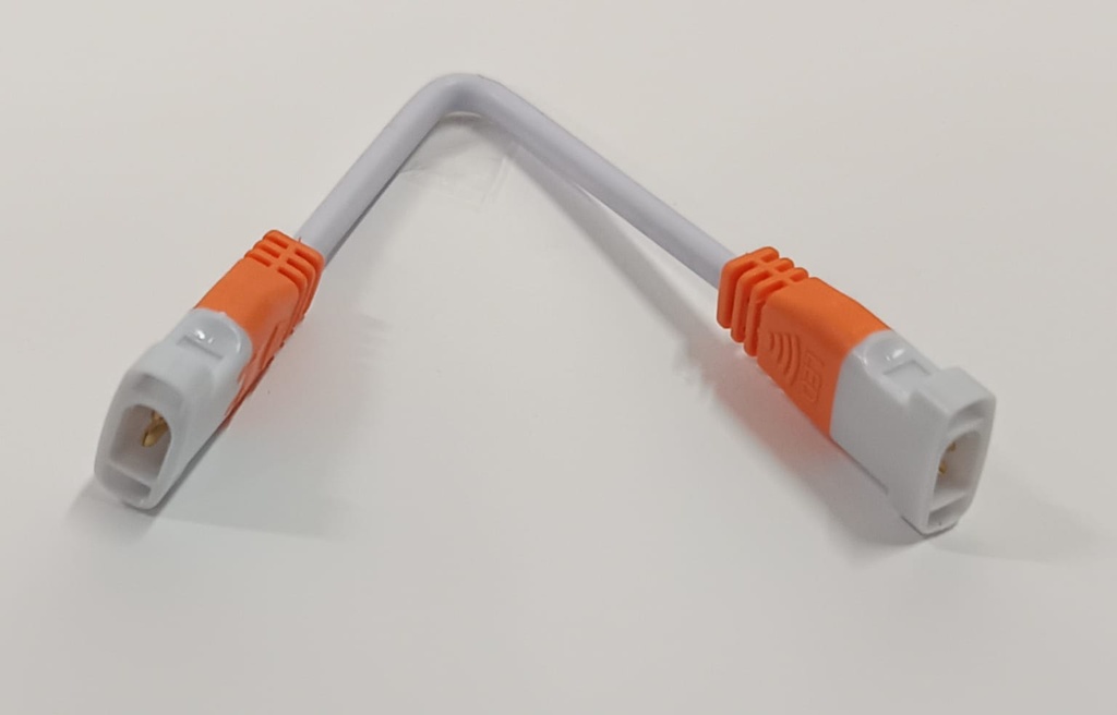 Conector macho-macho