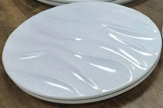 **OFERTA 3X2** Plafón led mando a distancia **MODELO ONDAS**  3000K/4200K/6400K (la caja no corresponde con el plafón)