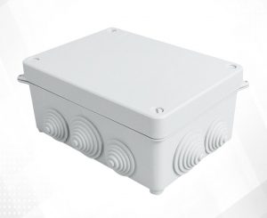 [3012] Caja estanca famatel 153x110x63 con conos
